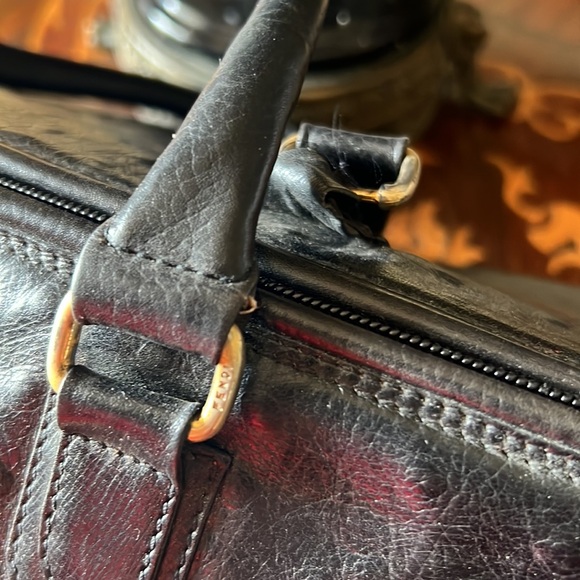 Fendi bag - Picture 3 of 17